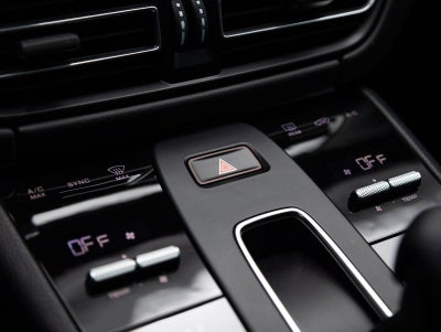 2024 Porsche Macan Macan (MY24)