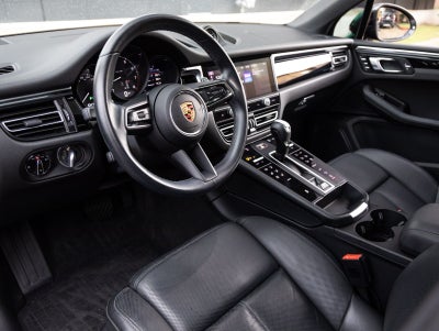2024 Porsche Macan Macan (MY24)