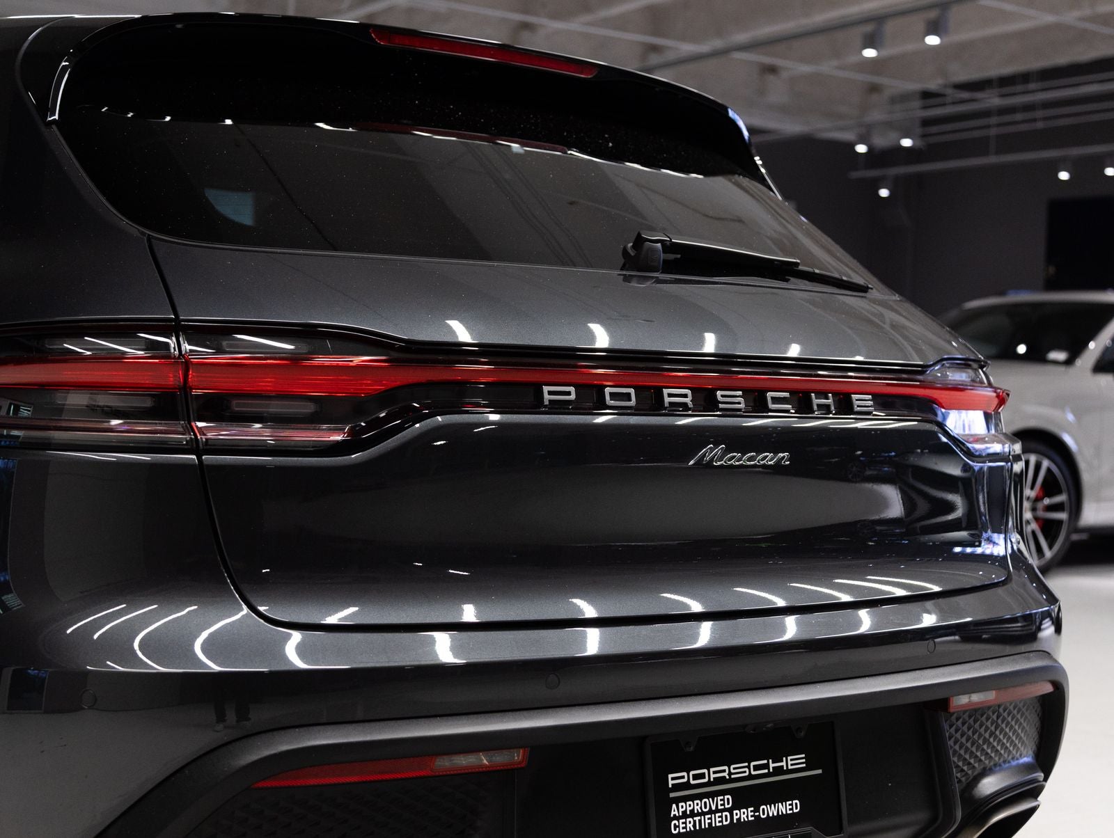 2024 Porsche Macan Macan (MY24)