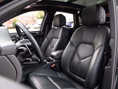 2024 Porsche Macan Macan (MY24)