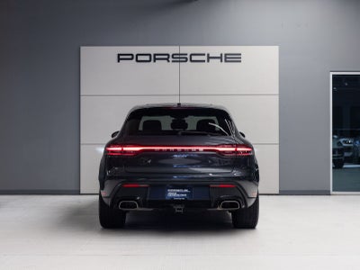 2024 Porsche Macan Macan (MY24)