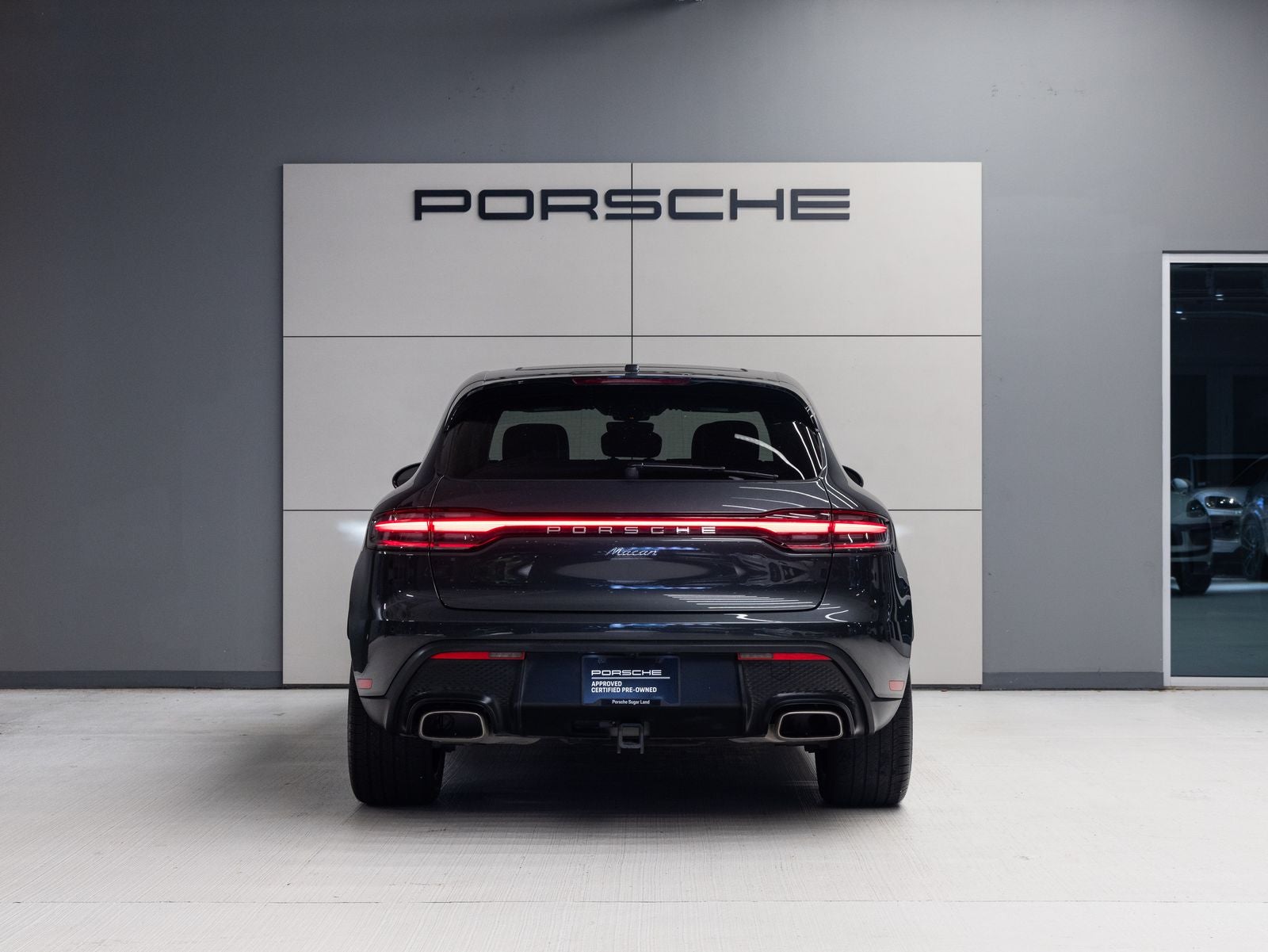2024 Porsche Macan Macan (MY24)