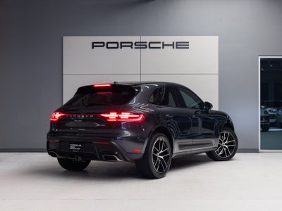 2024 Porsche Macan Macan (MY24)