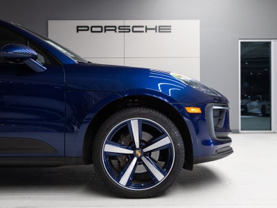 2024 Porsche Macan AWD