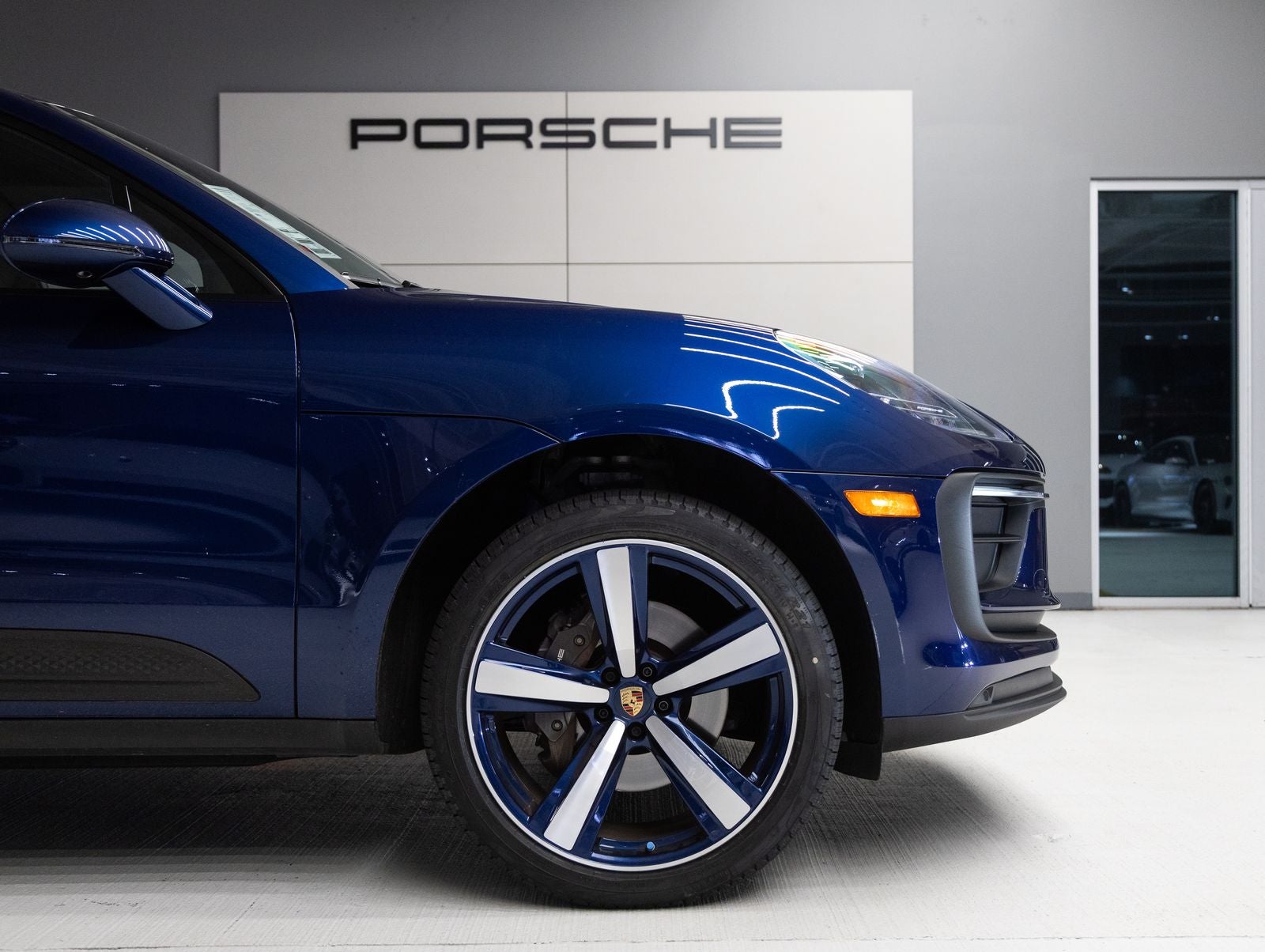 2024 Porsche Macan AWD