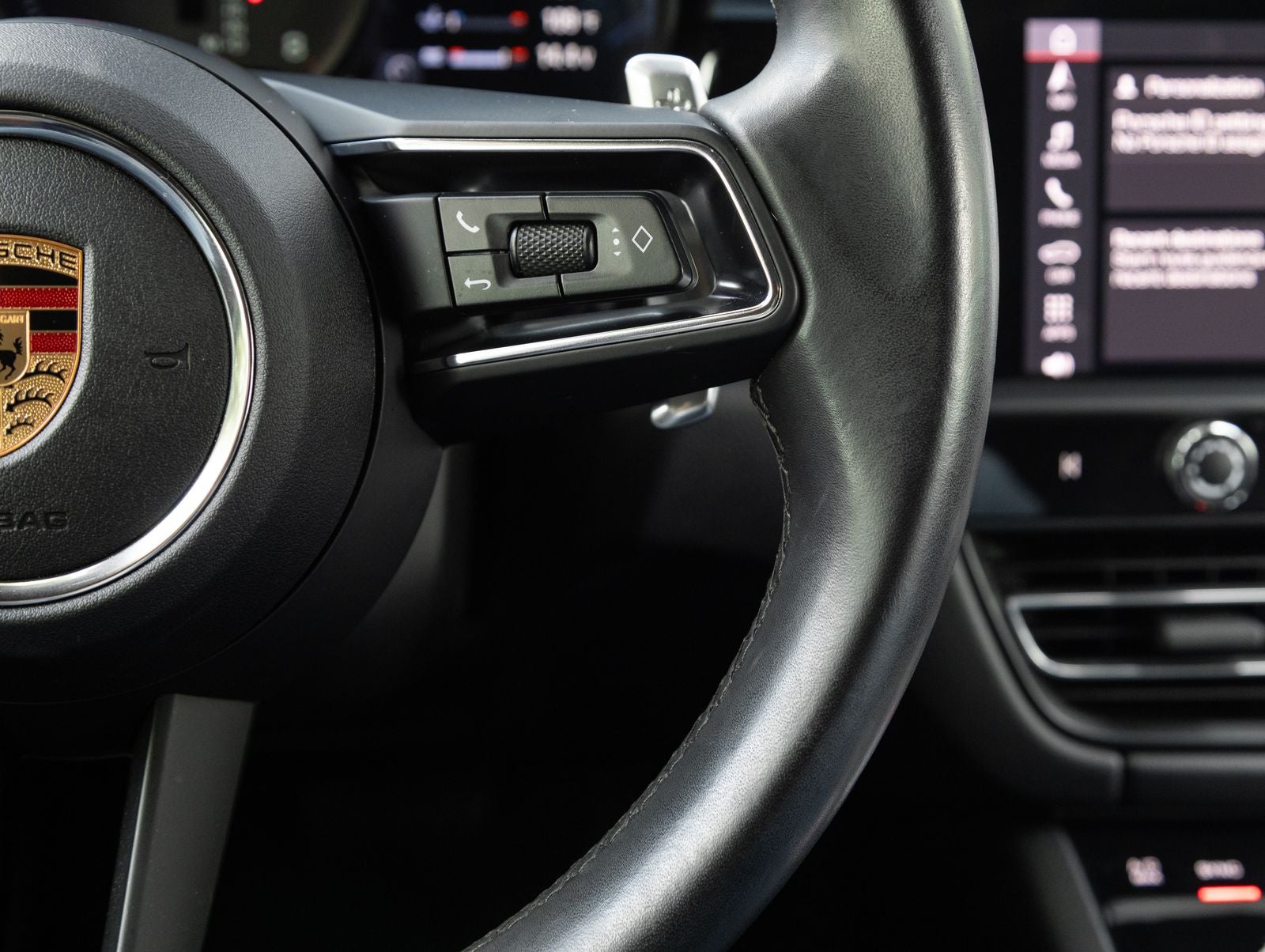2024 Porsche Macan AWD