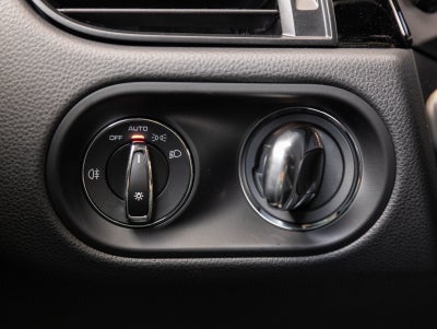 2026 Porsche Macan Macan T