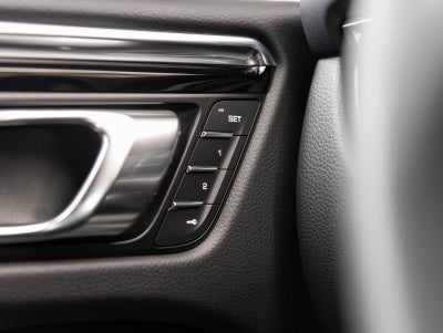 2026 Porsche Macan Macan T