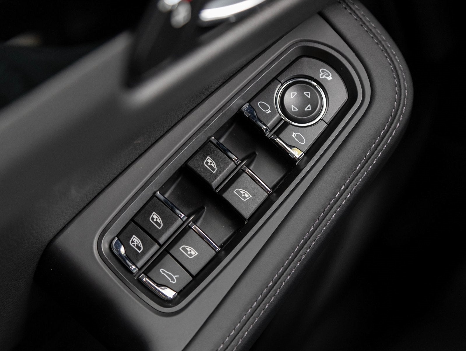 2026 Porsche Macan Macan T