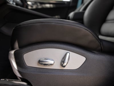 2026 Porsche Macan Macan T