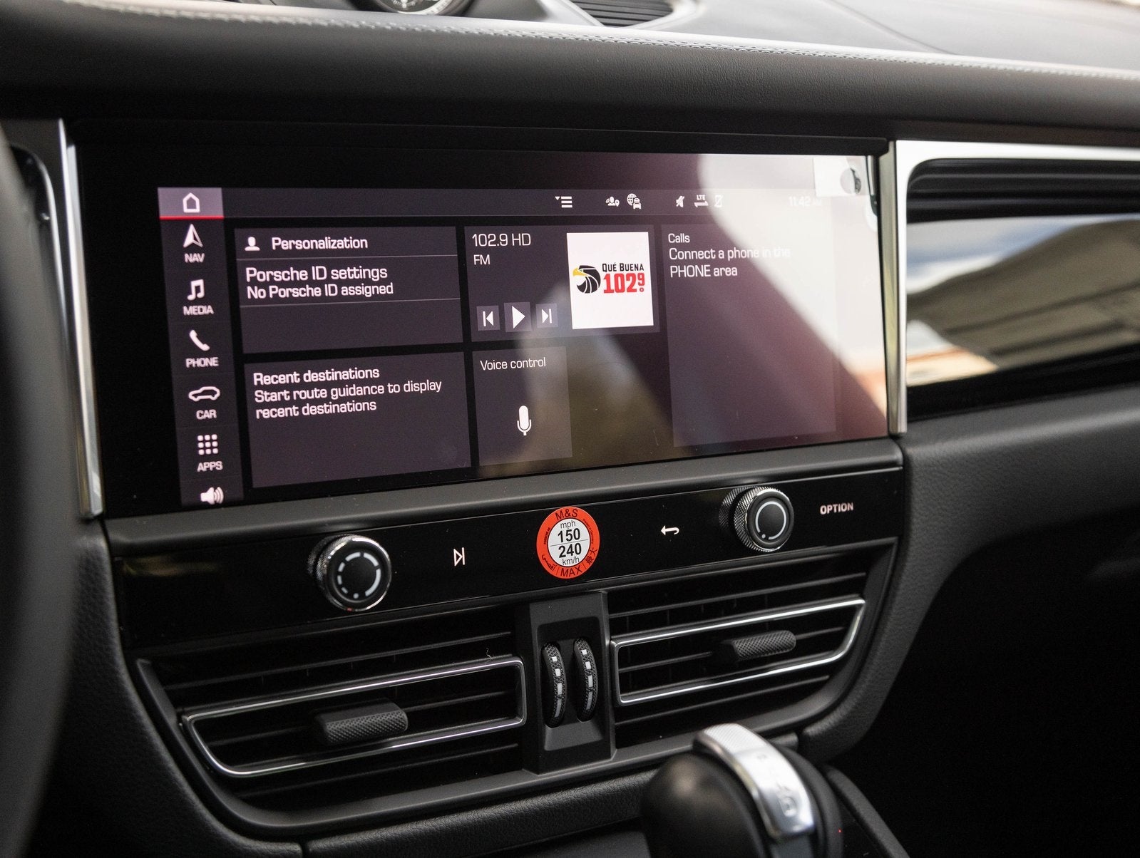 2026 Porsche Macan Macan T