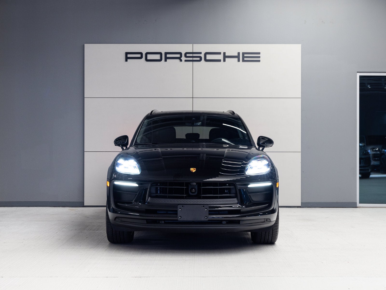 2026 Porsche Macan Macan