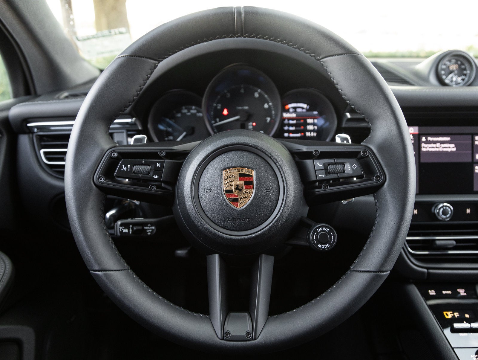 2026 Porsche Macan Macan