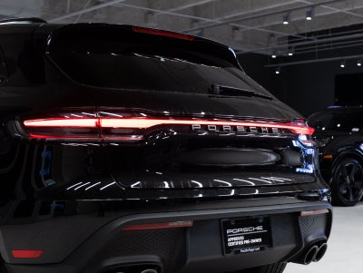 2026 Porsche Macan Macan