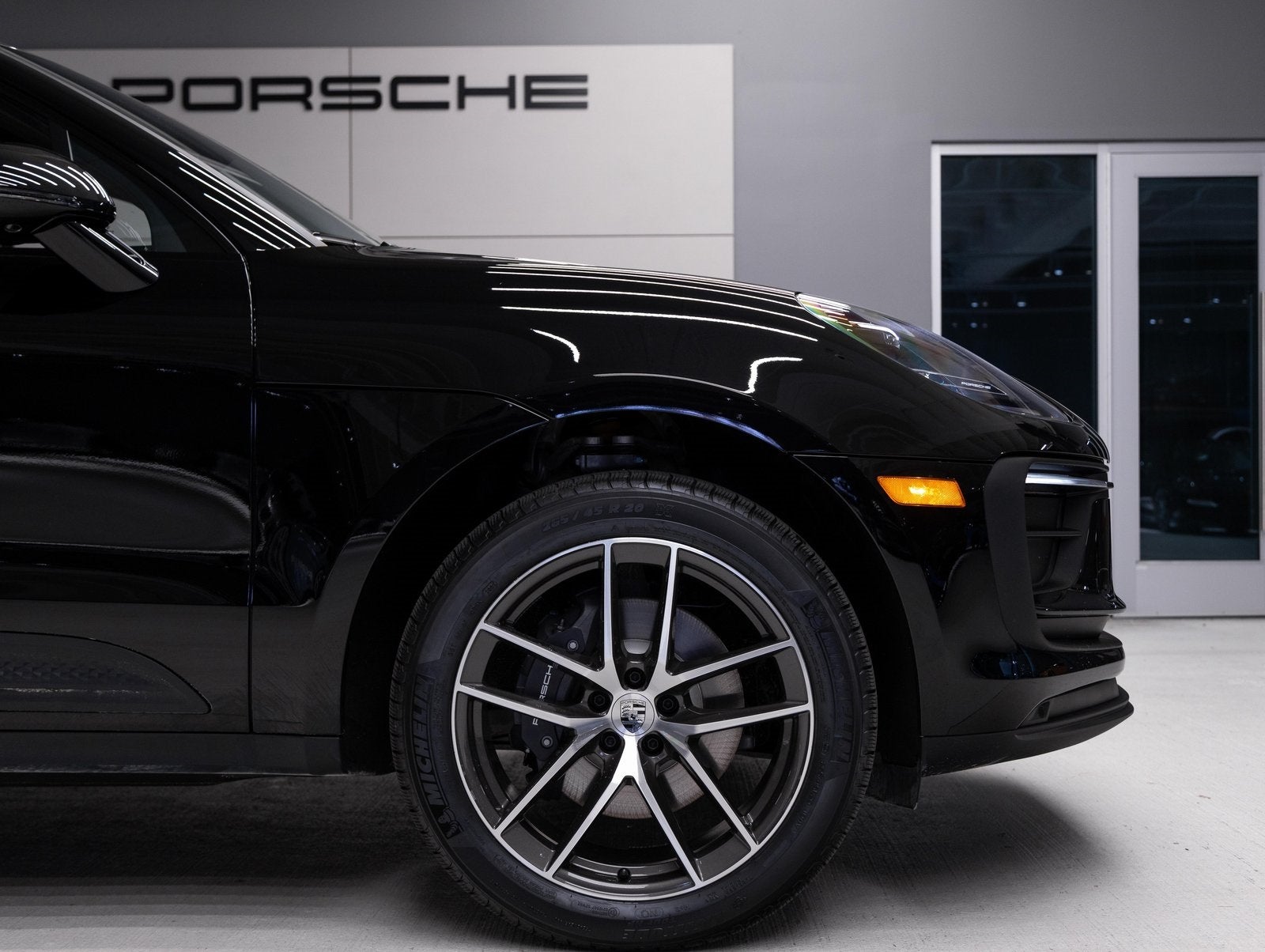 2026 Porsche Macan Macan