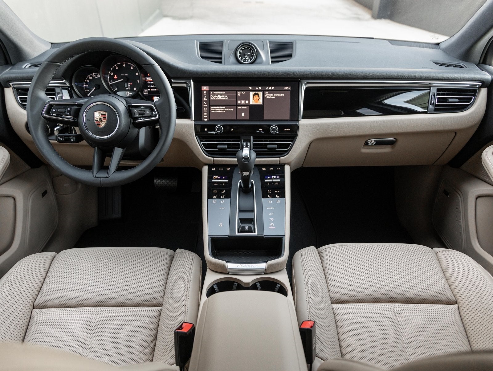 2026 Porsche Macan Macan