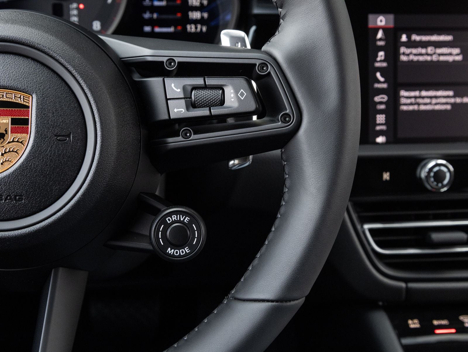 2026 Porsche Macan T
