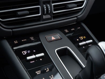 2026 Porsche Macan T