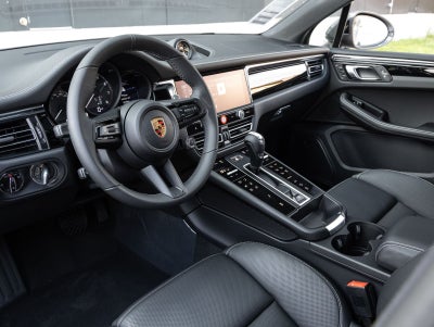 2026 Porsche Macan T
