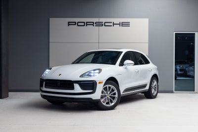 2026 Porsche Macan Macan