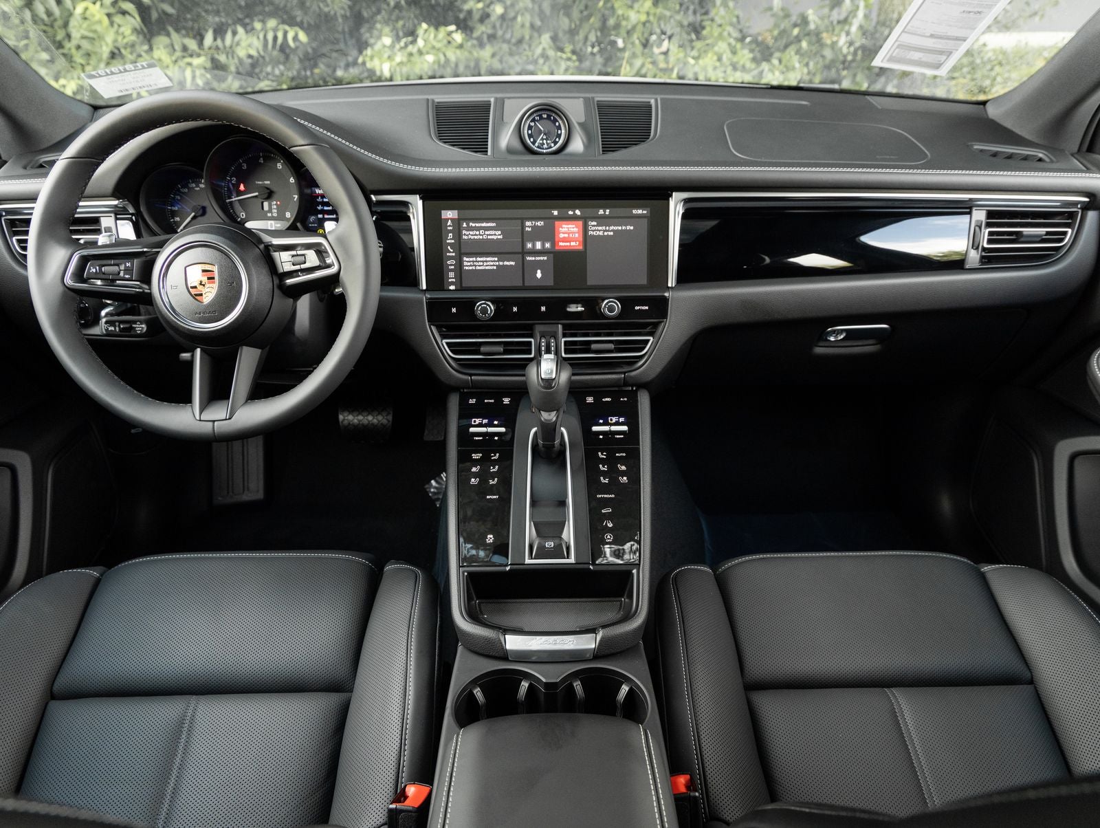 2026 Porsche Macan Macan