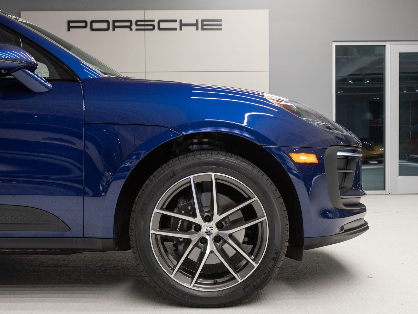 2026 Porsche Macan AWD