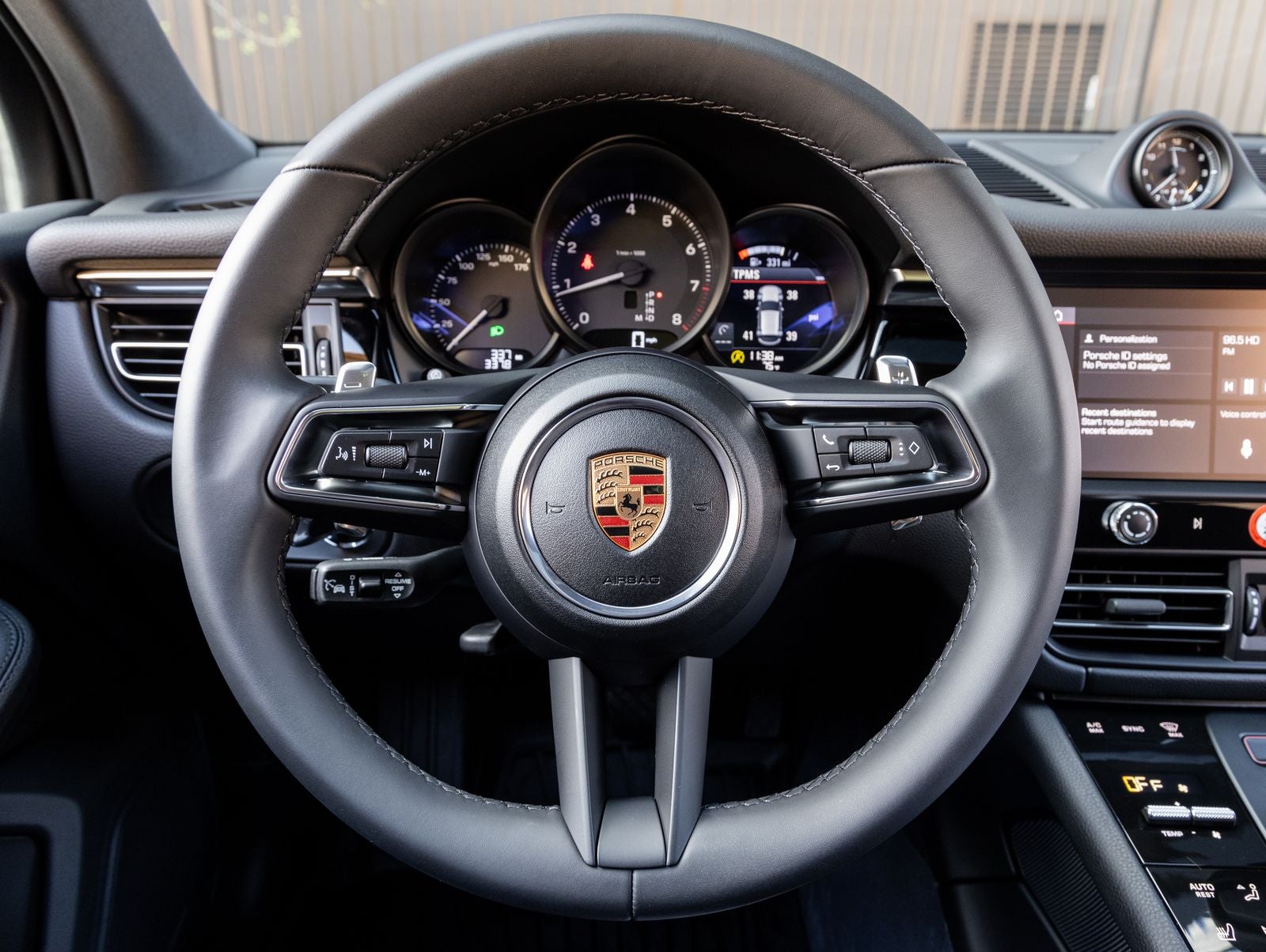 2026 Porsche Macan AWD