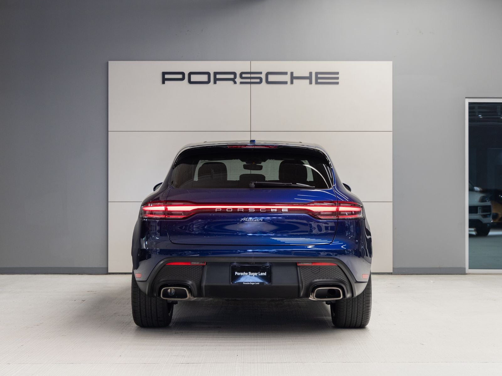 2026 Porsche Macan AWD