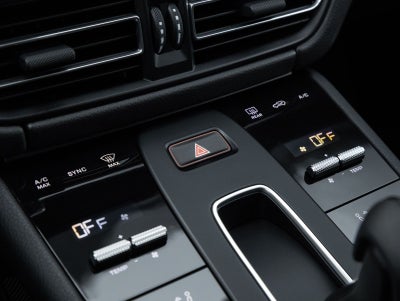 2026 Porsche Macan AWD