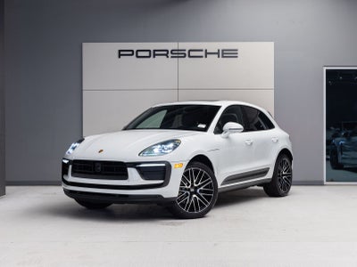 2026 Porsche Macan AWD