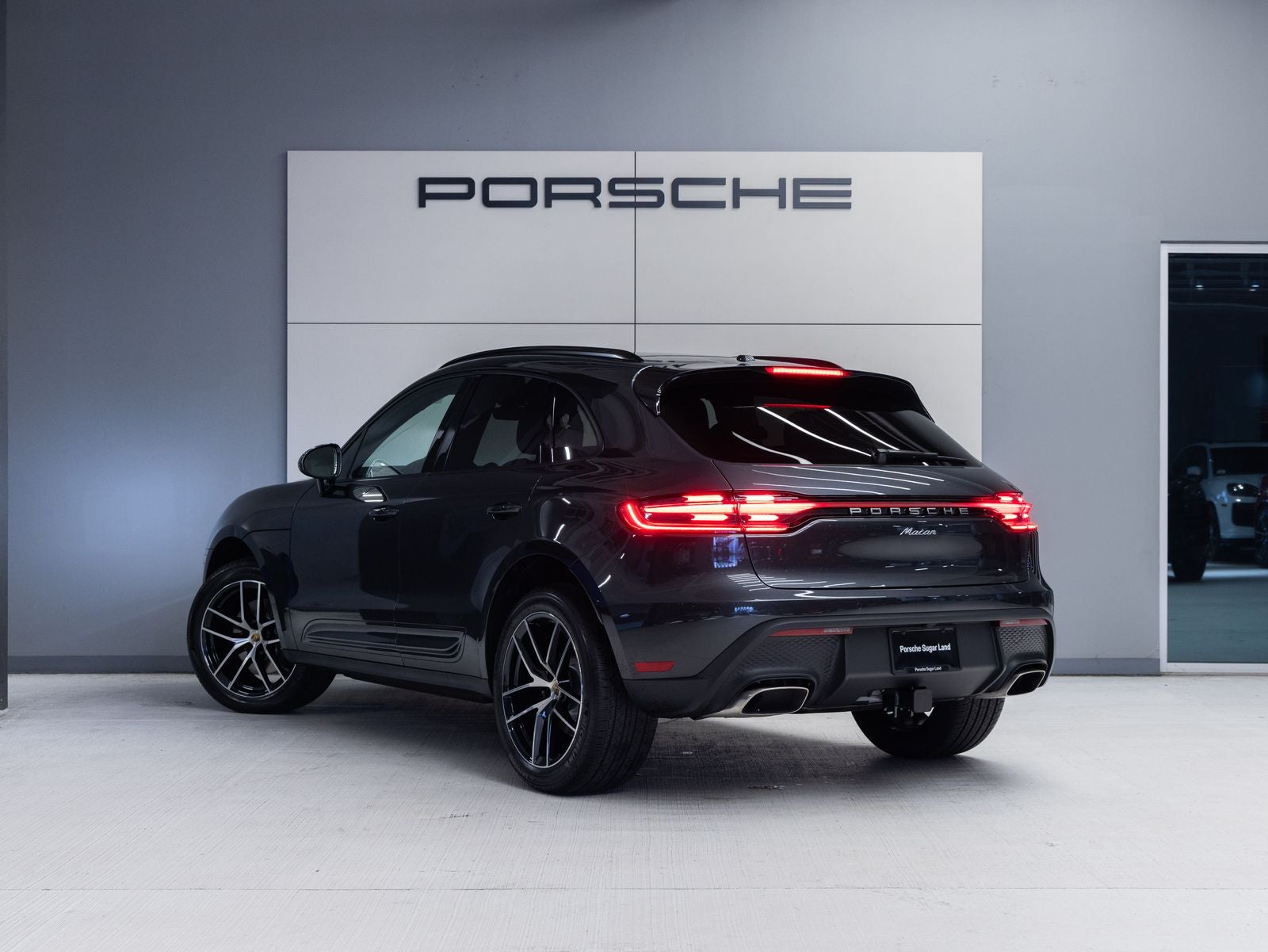 2026 Porsche Macan Macan