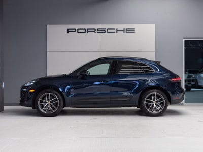 2023 Porsche Macan AWD