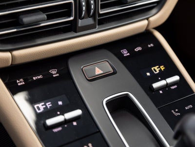 2023 Porsche Macan Macan (MY23)