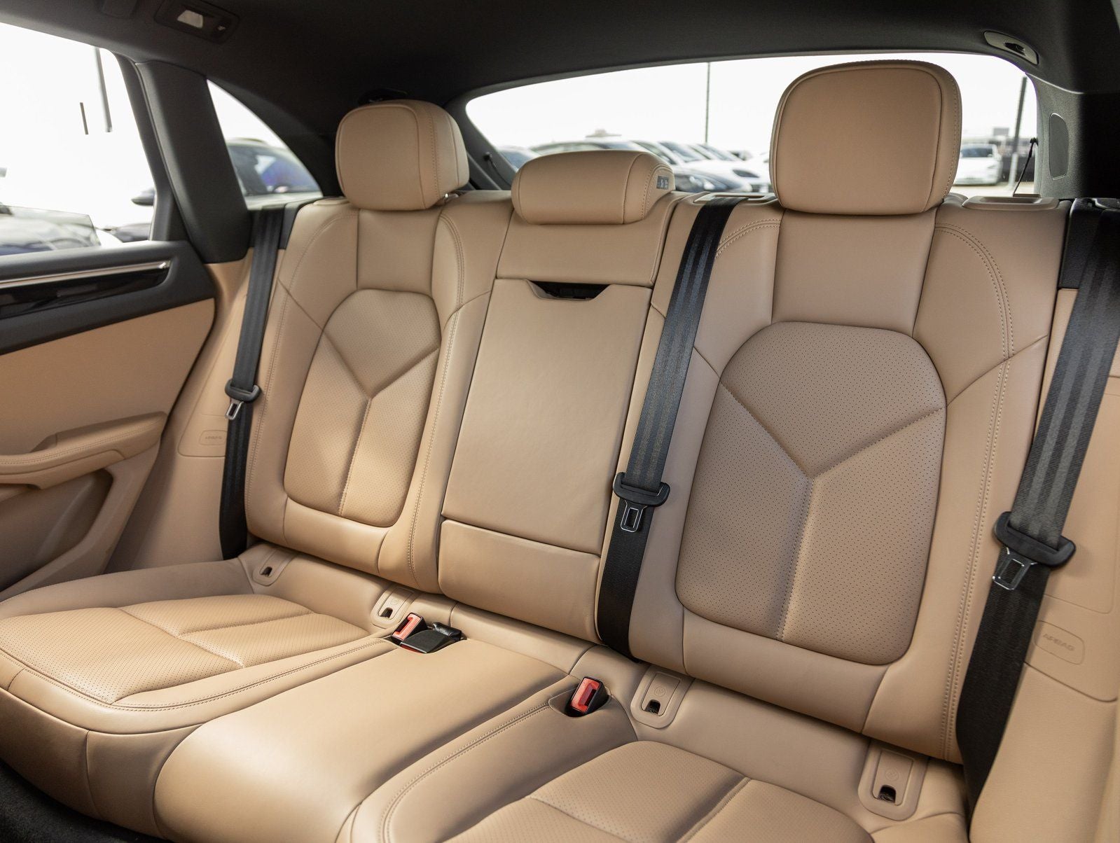 2023 Porsche Macan Macan (MY23)