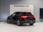 2023 Porsche Macan Macan (MY23)