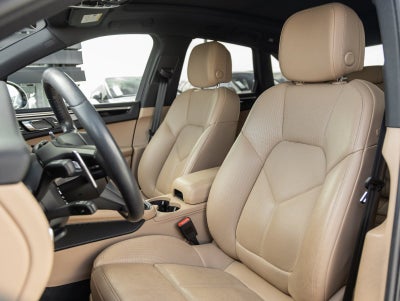 2023 Porsche Macan Macan (MY23)