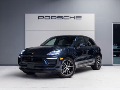 2023 Porsche Macan Macan (MY23)