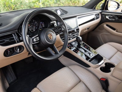 2023 Porsche Macan Macan (MY23)