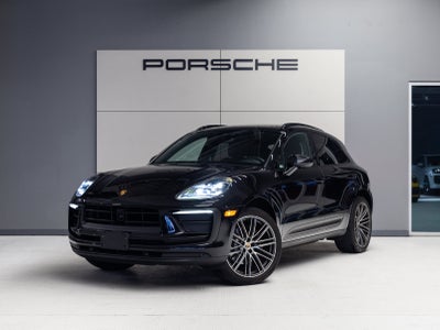 2023 Porsche Macan Macan