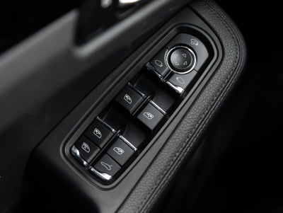2023 Porsche Macan Macan