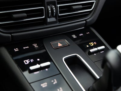 2023 Porsche Macan Macan