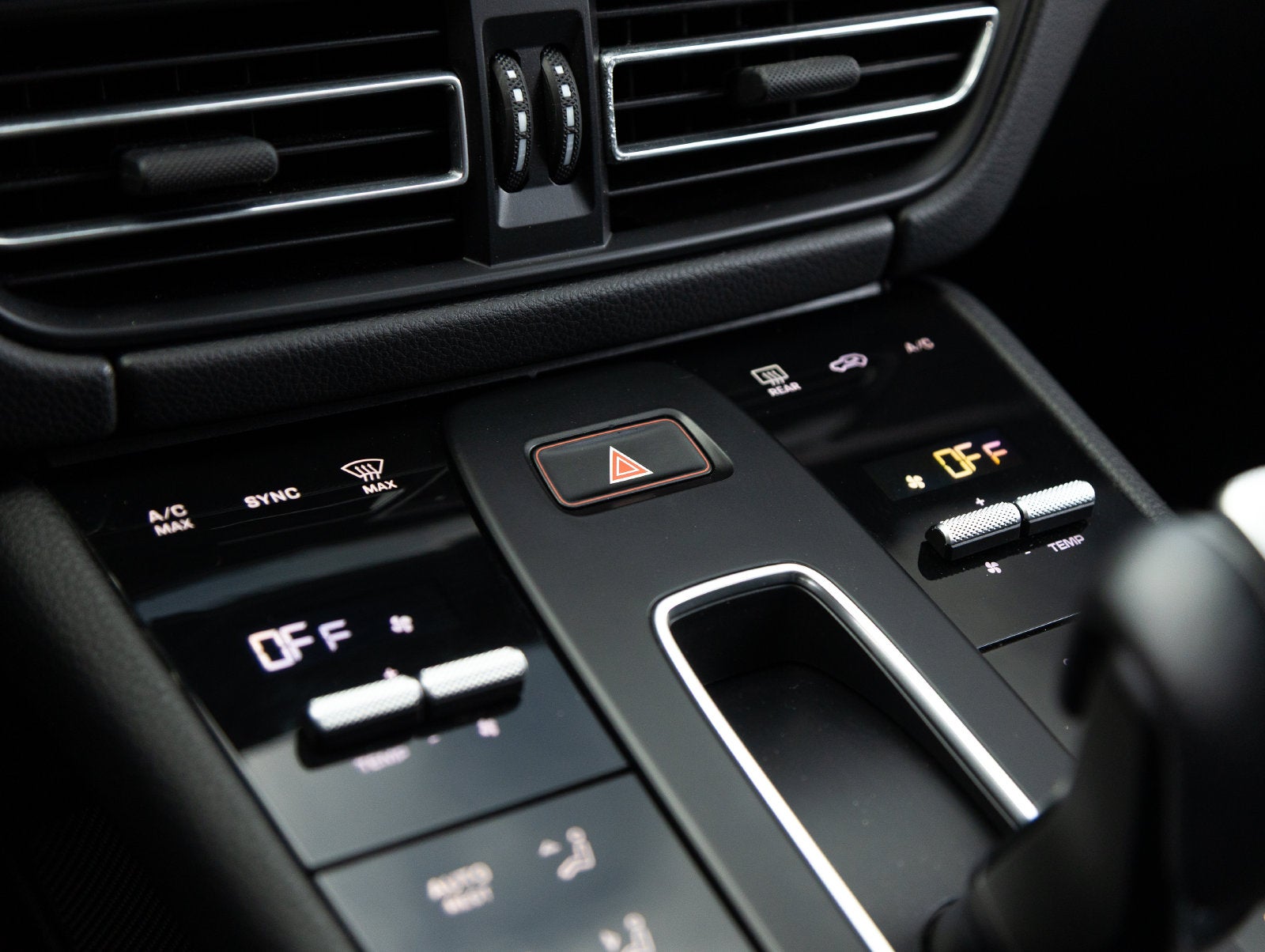 2023 Porsche Macan Macan