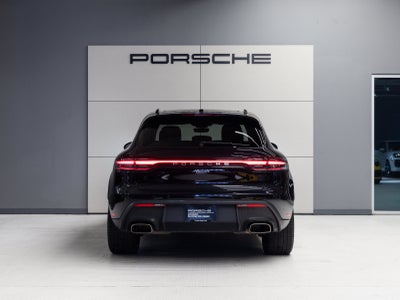 2023 Porsche Macan Macan