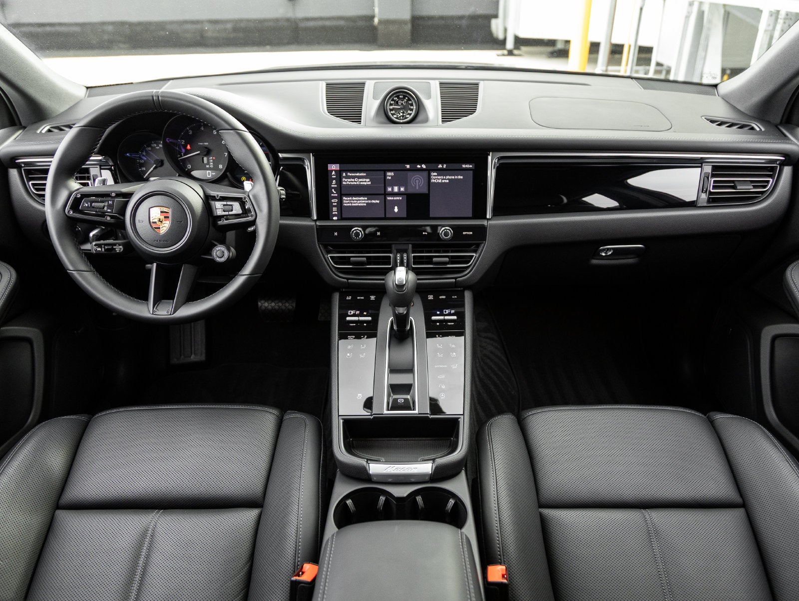 2026 Porsche Macan Macan