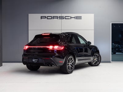 2026 Porsche Macan Macan