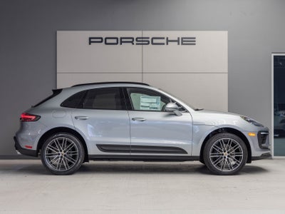 2026 Porsche Macan Macan
