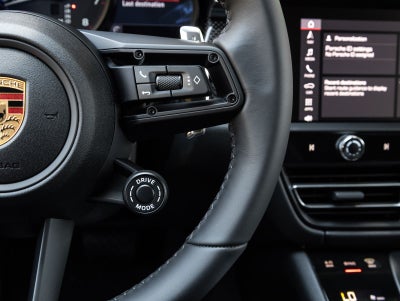 2026 Porsche Macan T