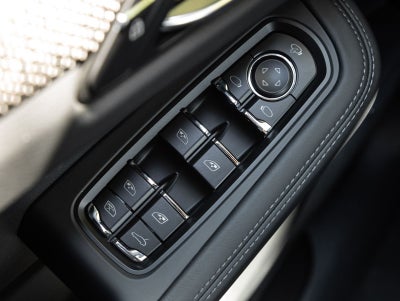 2026 Porsche Macan T