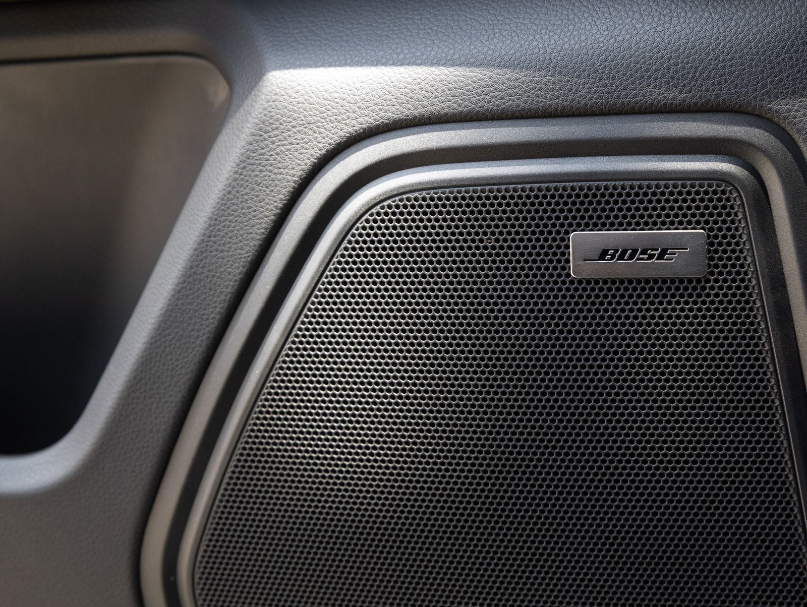 2026 Porsche Macan T