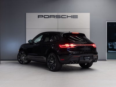 2026 Porsche Macan T